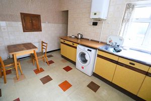 Photo 11- click for photo gallery